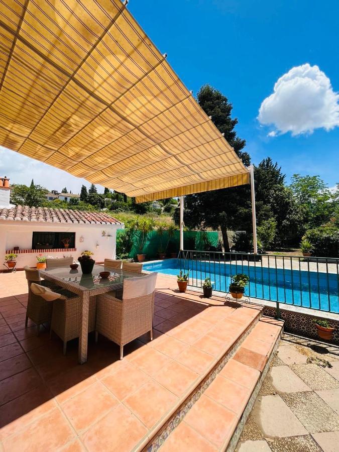 Huétor Vega Villa Huetor , Piscina Y Barbacoa Privada מראה חיצוני תמונה